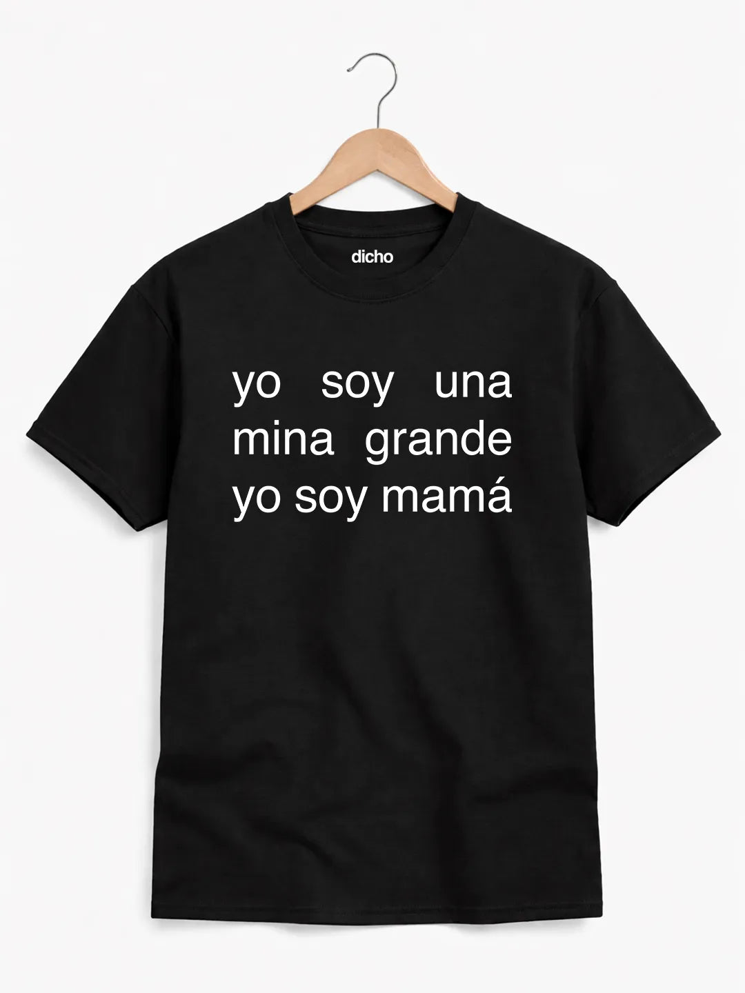 Remera «Yo soy una mina grande, yo soy mamá»