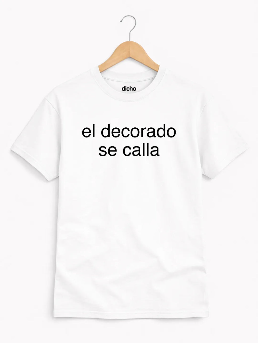 Remera «El decorado se calla»