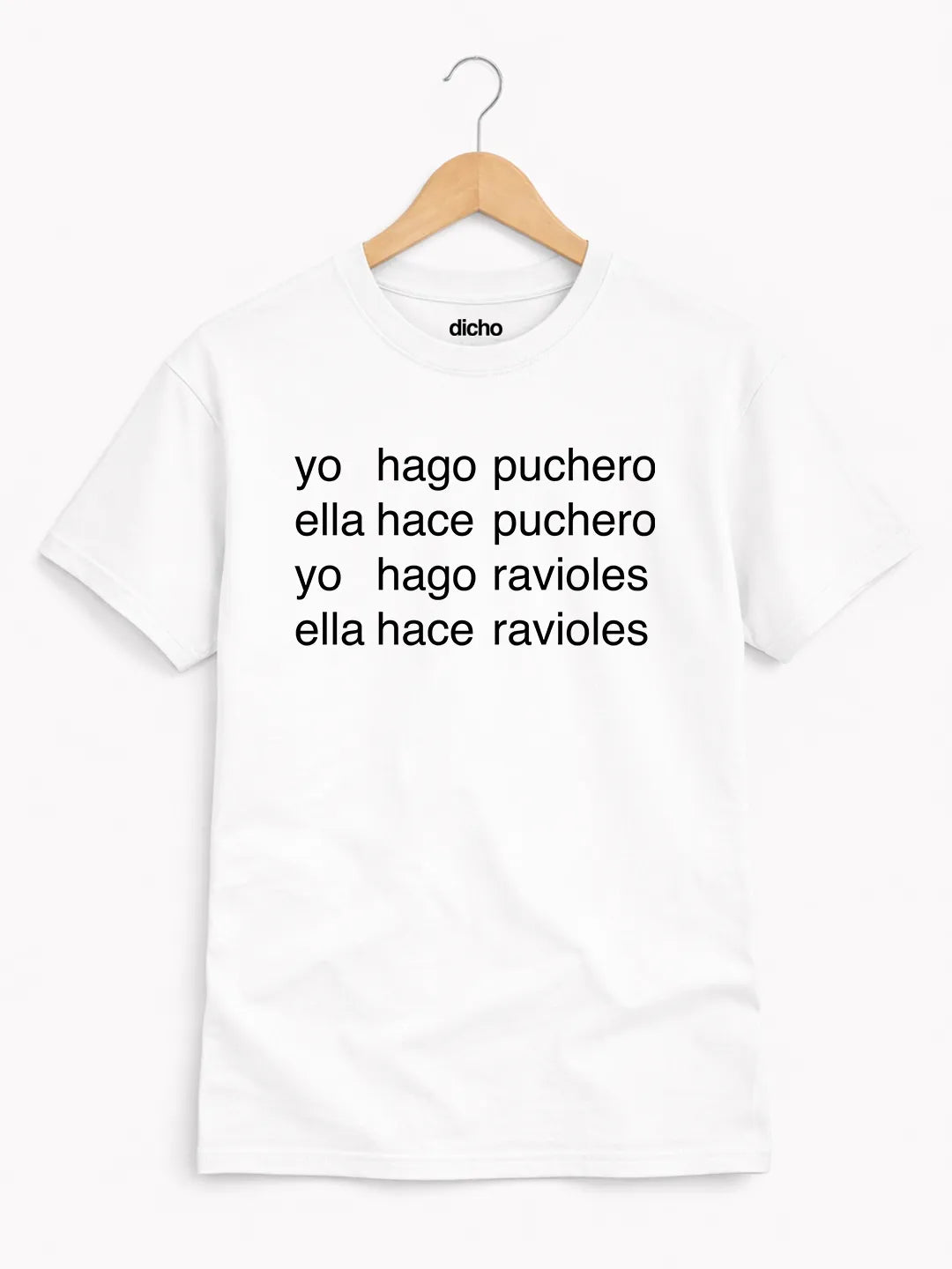 Remera «Yo hago puchero, ella hace puchero»